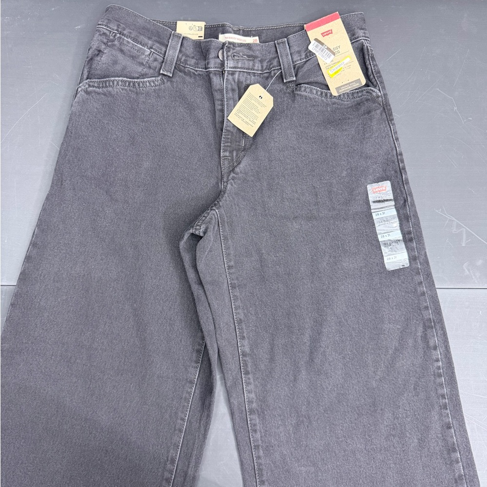Women's Straight-Leg Jeans in Washed Black